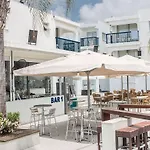 Tsokkos Holidays Aparthotel