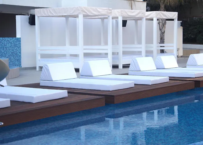 Aparthotel Tsokkos Holidays 3*