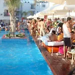 Aparthotel Tsokkos Holidays 3*