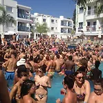 Aparthotel Tsokkos Holidays