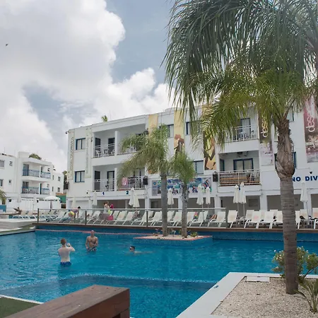 Hotel apartamentowy Tsokkos Holidays Ajia Napa