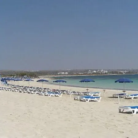 Tsokkos Holidays Apartahotel