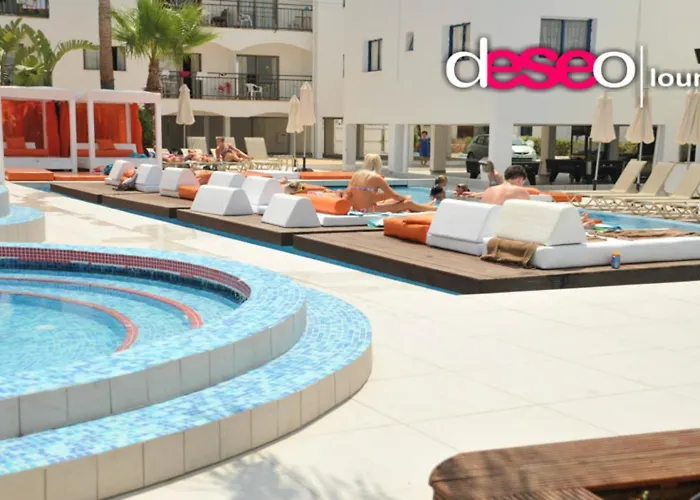 Tsokkos Holidays Hotel apartamentowy 3*