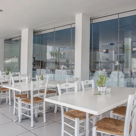 Aparthotel Tsokkos Holidays 2*